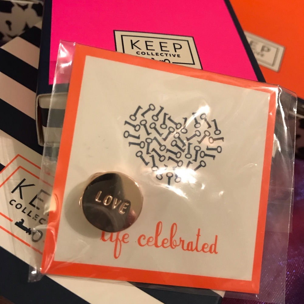KEEP COLLECTIVE - Gold Pave LOVE